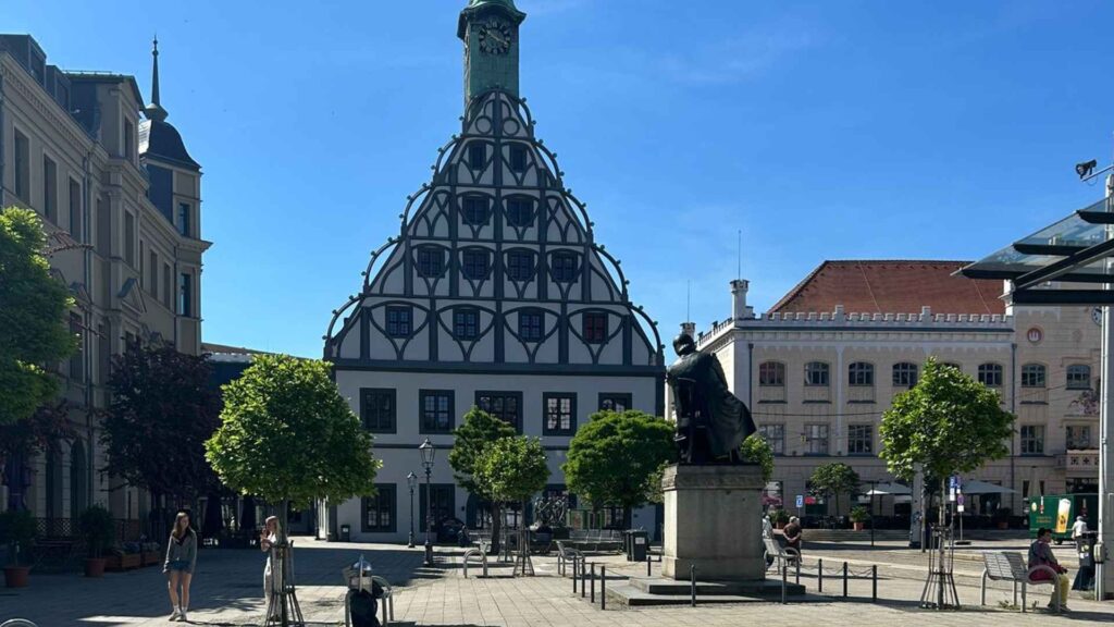 Das Gewandhaus in Zwickau wird seit 1823 als Städtisches Theater genutzt.